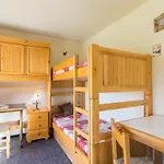 Pegase Phenix-38 By Interhome